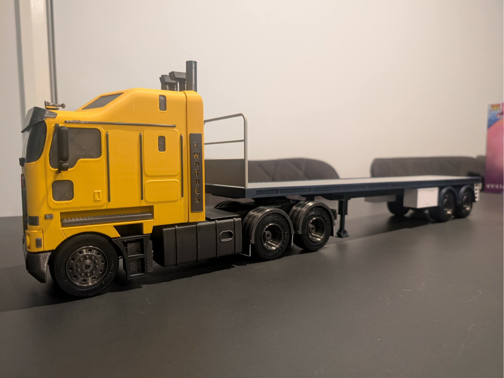 cyberbrick r/c k200 cab over - 1