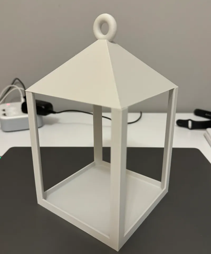 Bird feeder