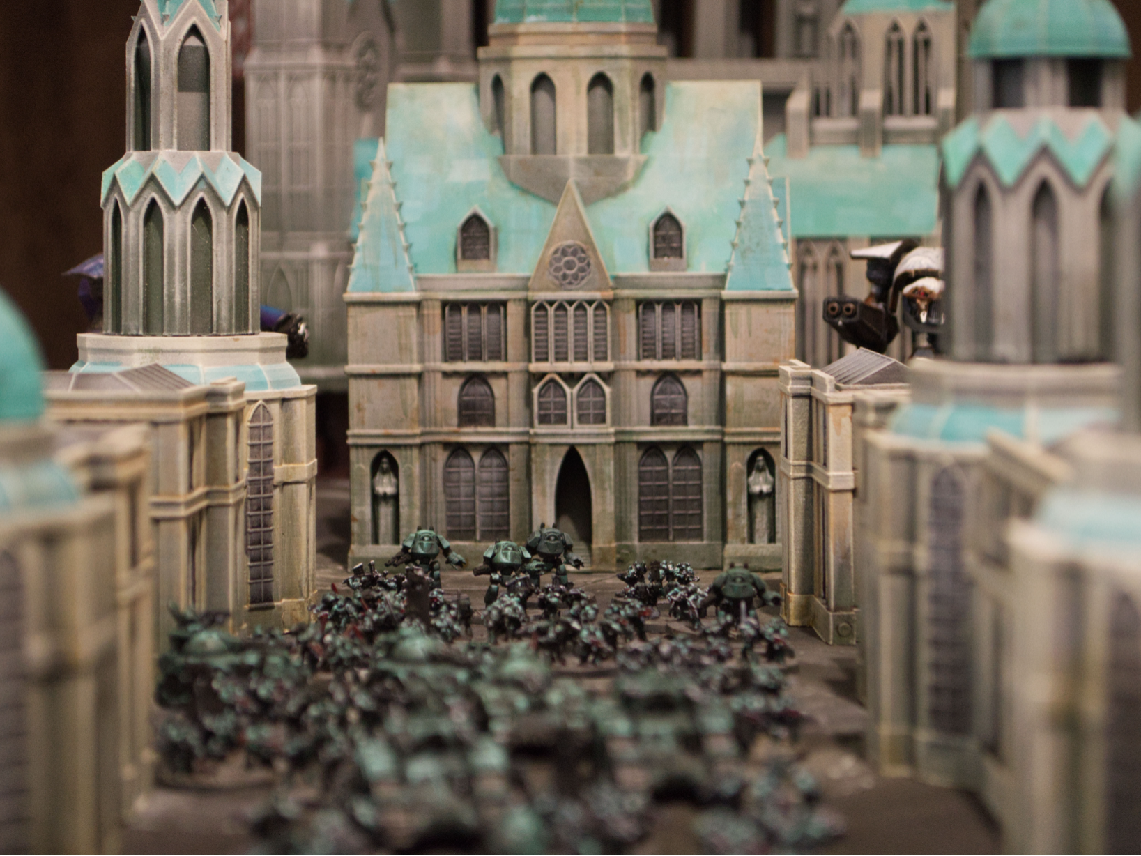 Epic Scale Gothic Style Modular Building Set