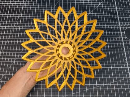 SOLAR FIDGET SPINNER