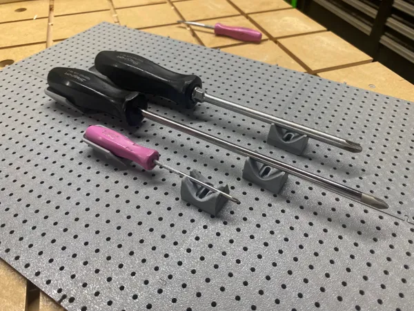 https://makerworld.bblmw.com/makerworld/model/USb7f76828f5f2af/design/2025-11-27_9e5fd4091a9588.jpeg