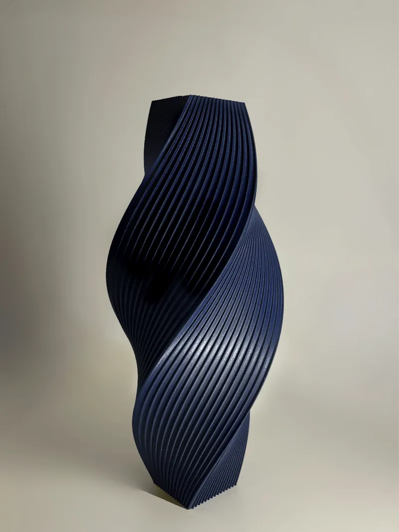 Twisty Spiral Vase