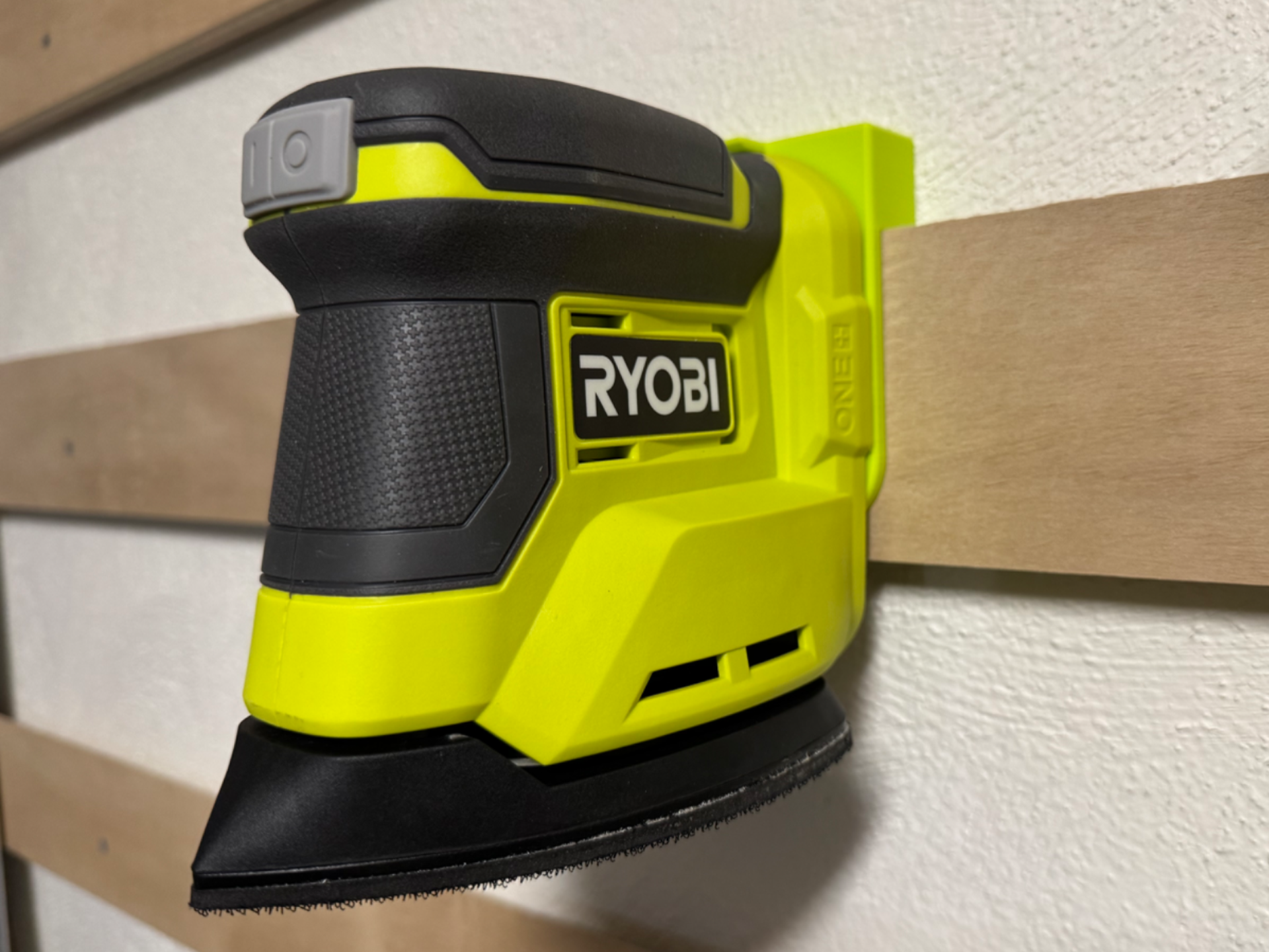 Ryobi Corner Cat Sander French Cleat Holder