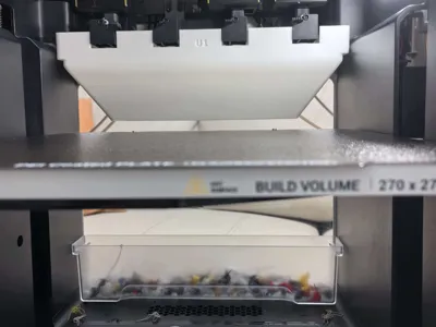 Filament guide channel for U1