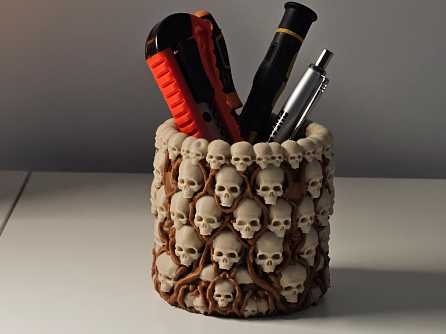 Gravewood Cup – Desk Organizer