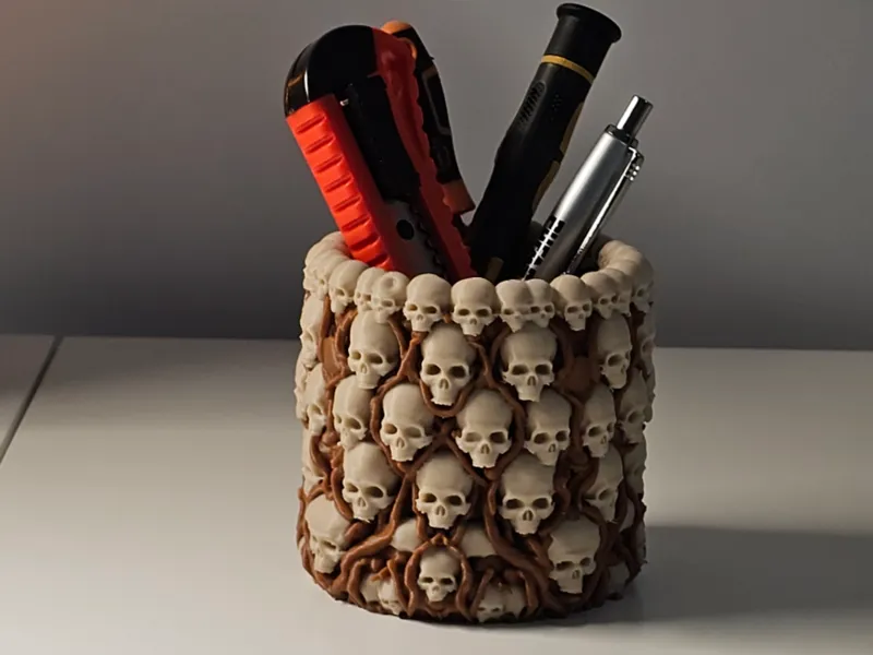 Gravewood Cup – Desk Organizer