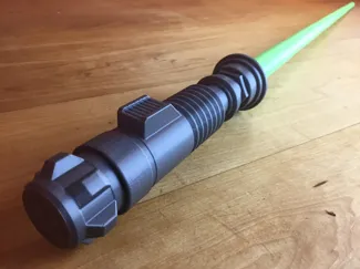 lightsaber luke skywalker