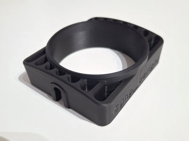 Aireador central BMW E28 para reloj Ø52mm.