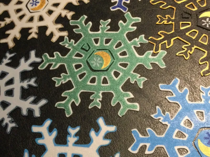 Econo 3 Layer, 4 Color Snowflake