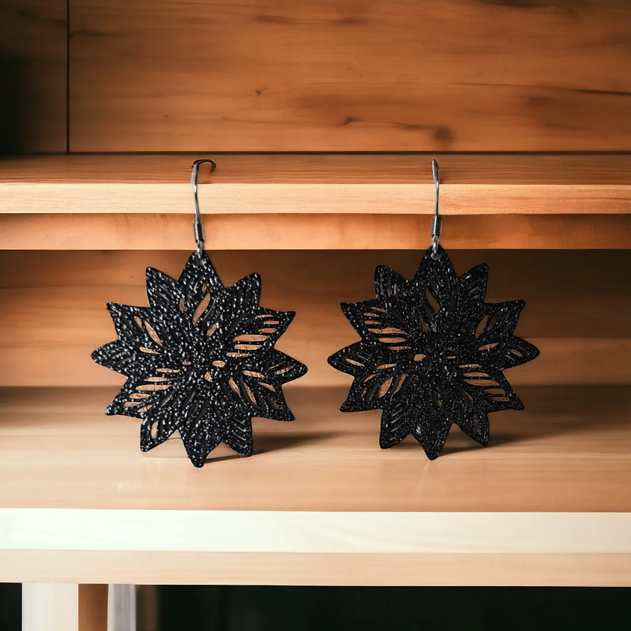 Pendentif et boucles d'oreilles fleur view 3