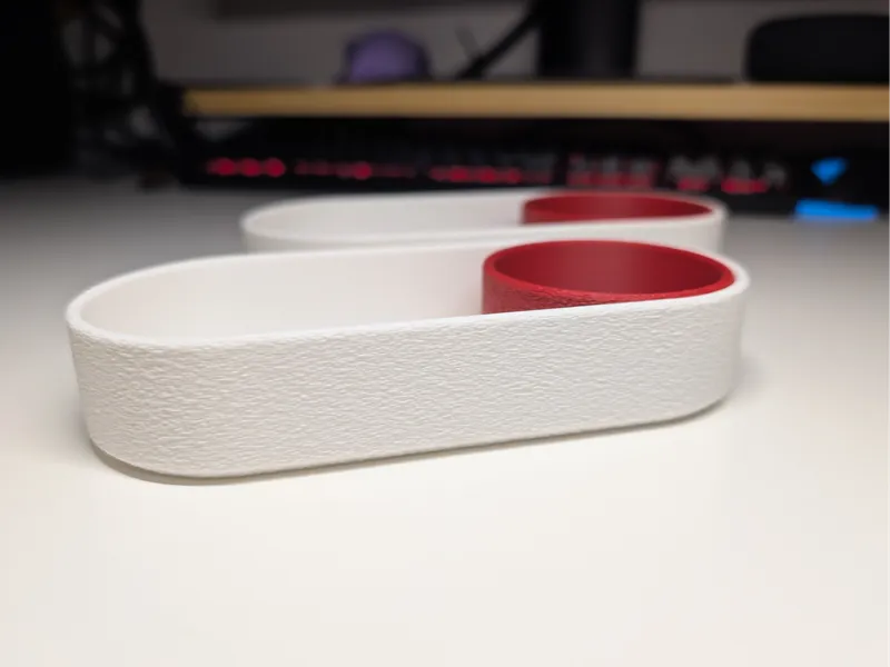 Slot-Dot Tray