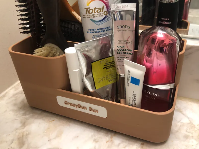 Bathroom organizer