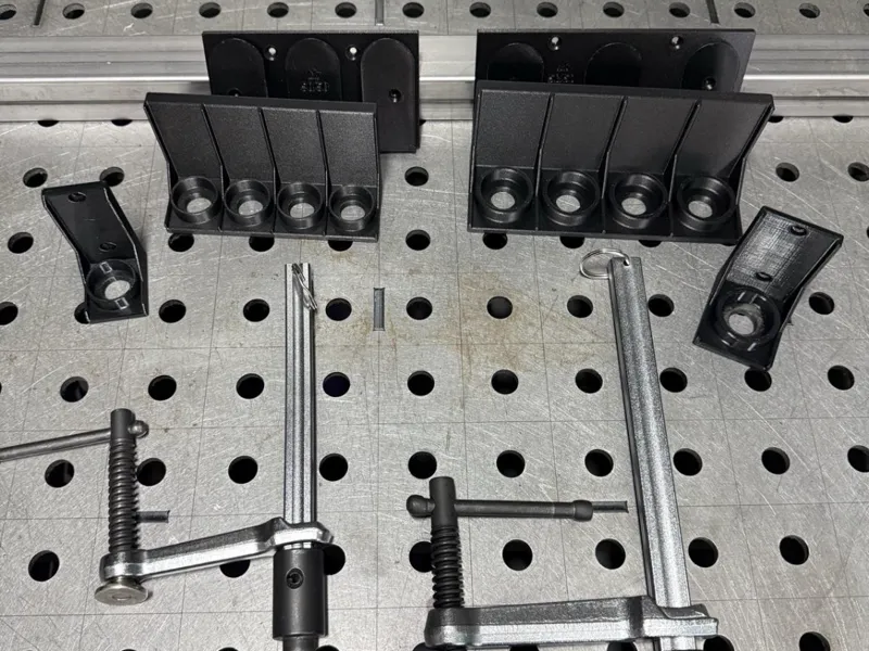 Welding clamp wall holder