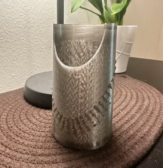底部镂空餐具桶（Cutlery holder with hollow bottom）