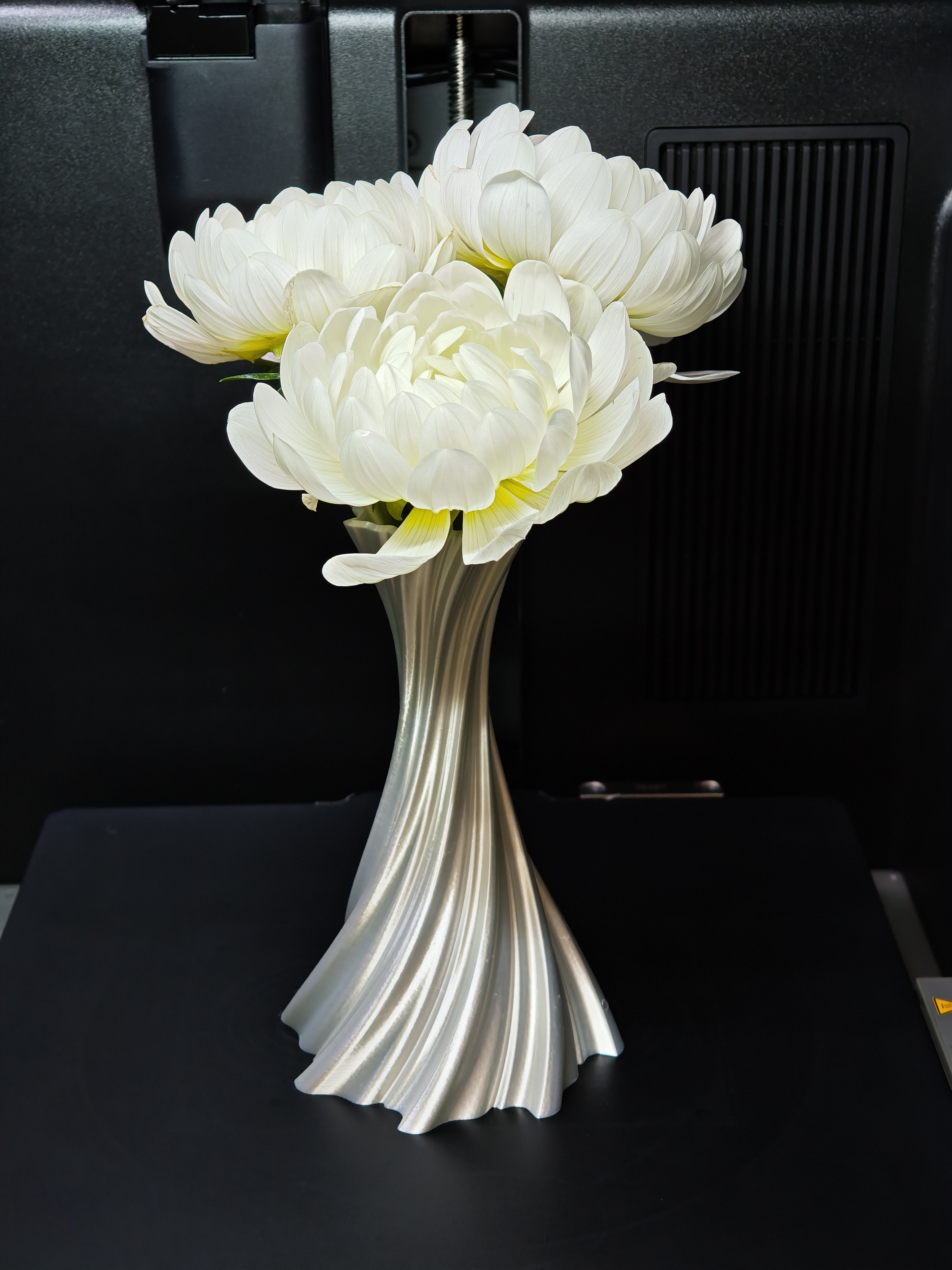 Miniatura 2 do modelo 3D 裙摆花瓶（不漏水）（已更新改进版）