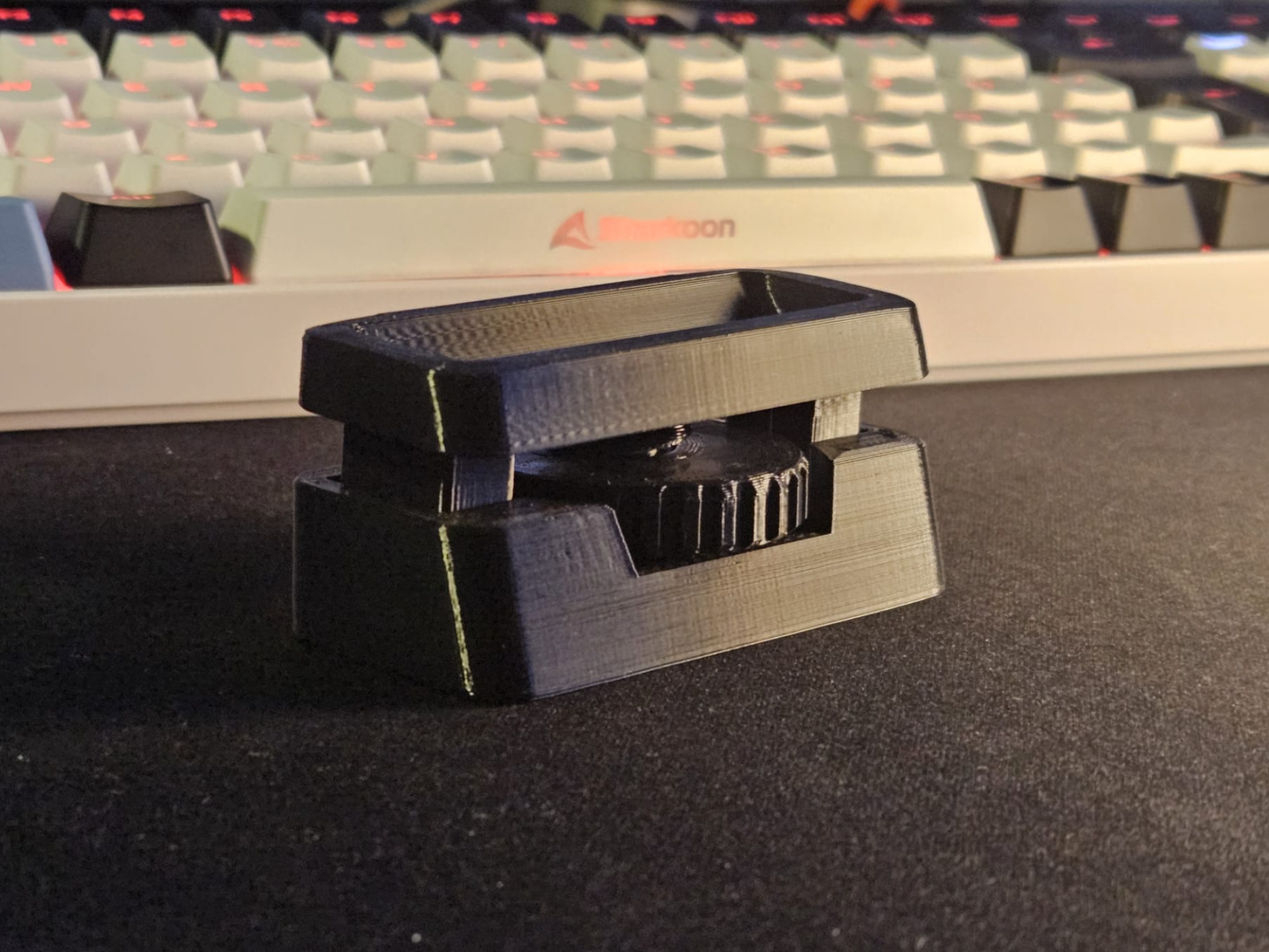 Adjustable Feet for Wacom Cintiq Tablets