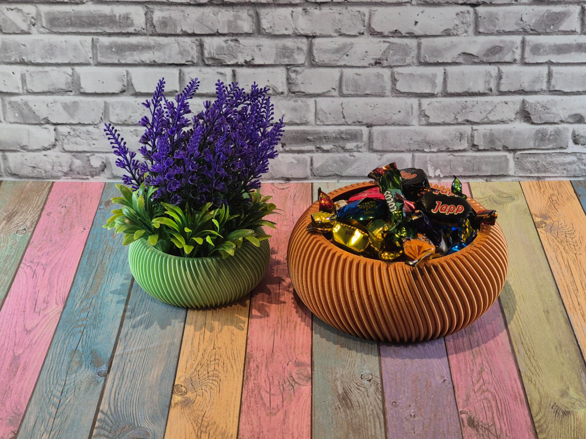Modern Ribbed Bowl / Planter (2 Sizes)