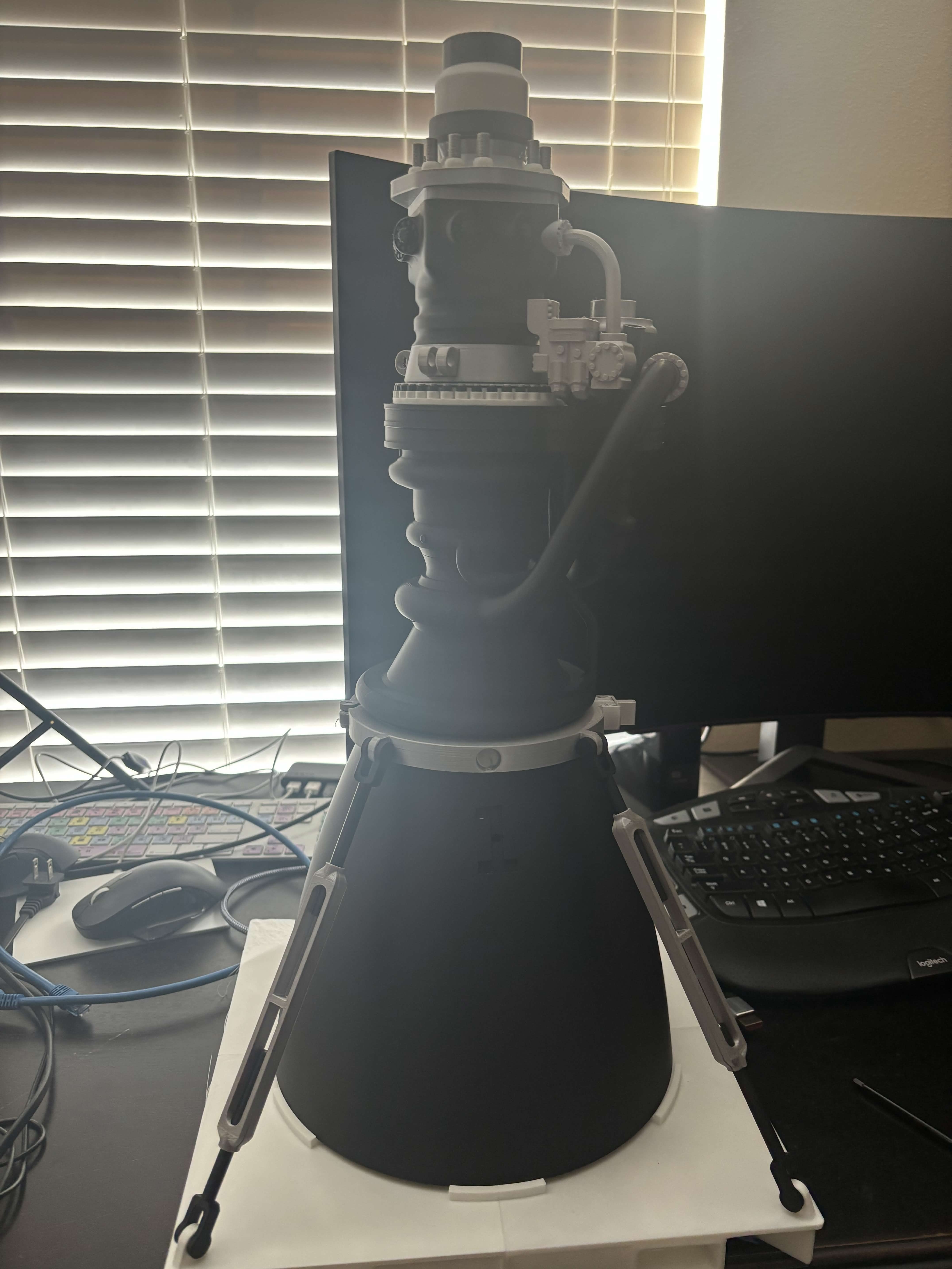 Miniatura 4 do modelo 3D SpaceX Raptor 3 Rocket Engine