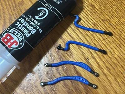 SCX30 Outboard Links for "The Shredder" Chassis