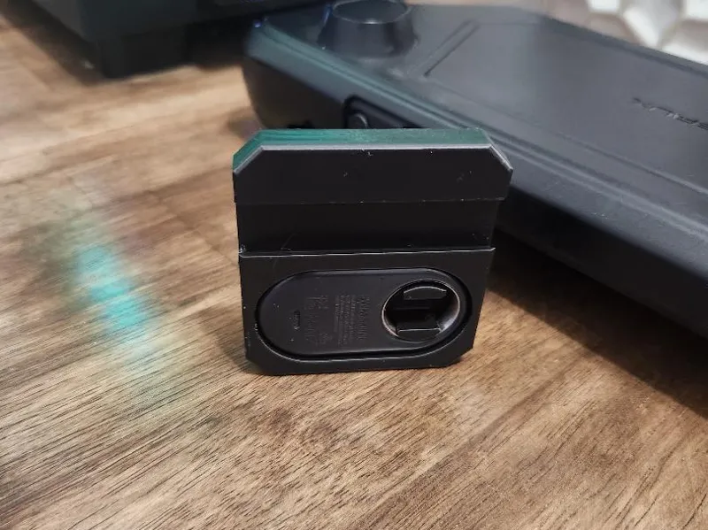 SmartTag2 Mount for JSAUX ModCase for Steam Deck