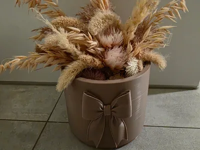 Elegant Bow Planter 