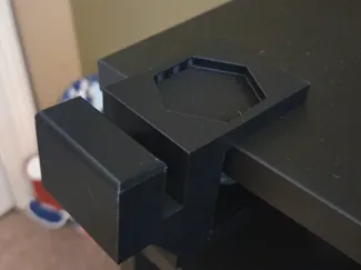 Threaded small clamp