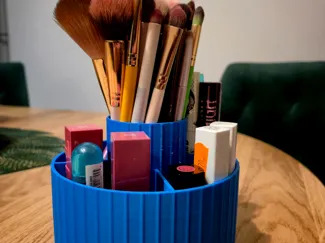 Ribbed Makeup Organizer & Brush Holder