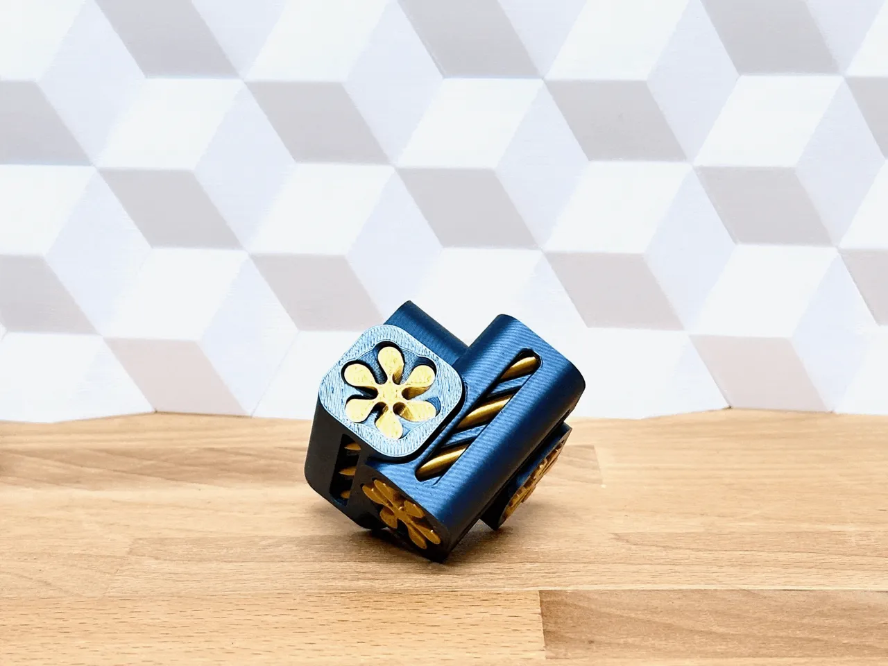 Triple Helix Puzzle (6 piece brainteaser + fidget) view 2
