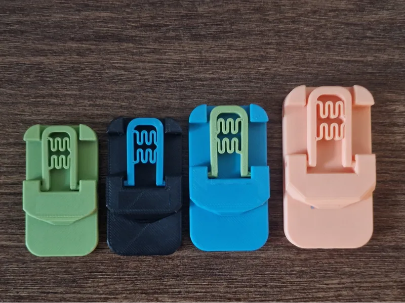 Multifunctional Keychain (Whistle & Phone Stand)