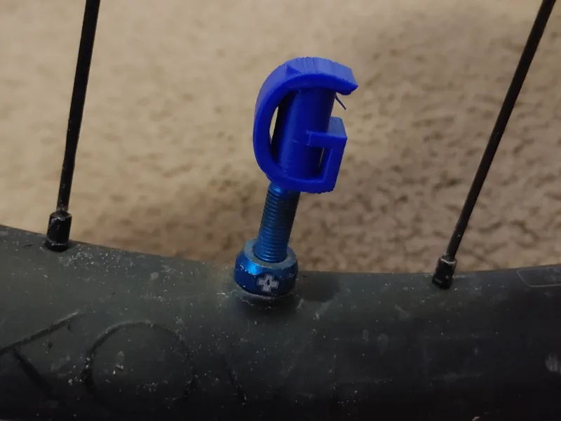 Letter G Valve Cap