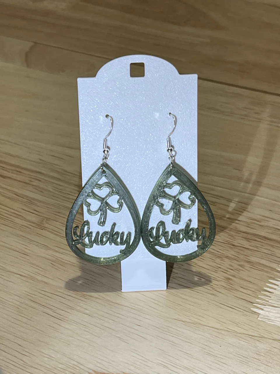 Lucky Earrings – Leaf Clover view 2