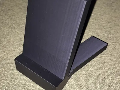 Dovetail locking phone stand