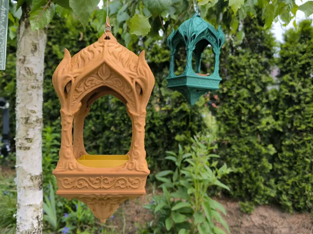 Elvish Bird Feeder