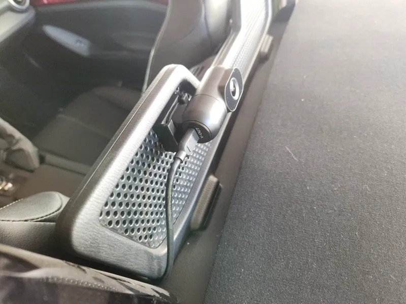 MX-5/Miata ND Viofo a229 plus wind deflector mount