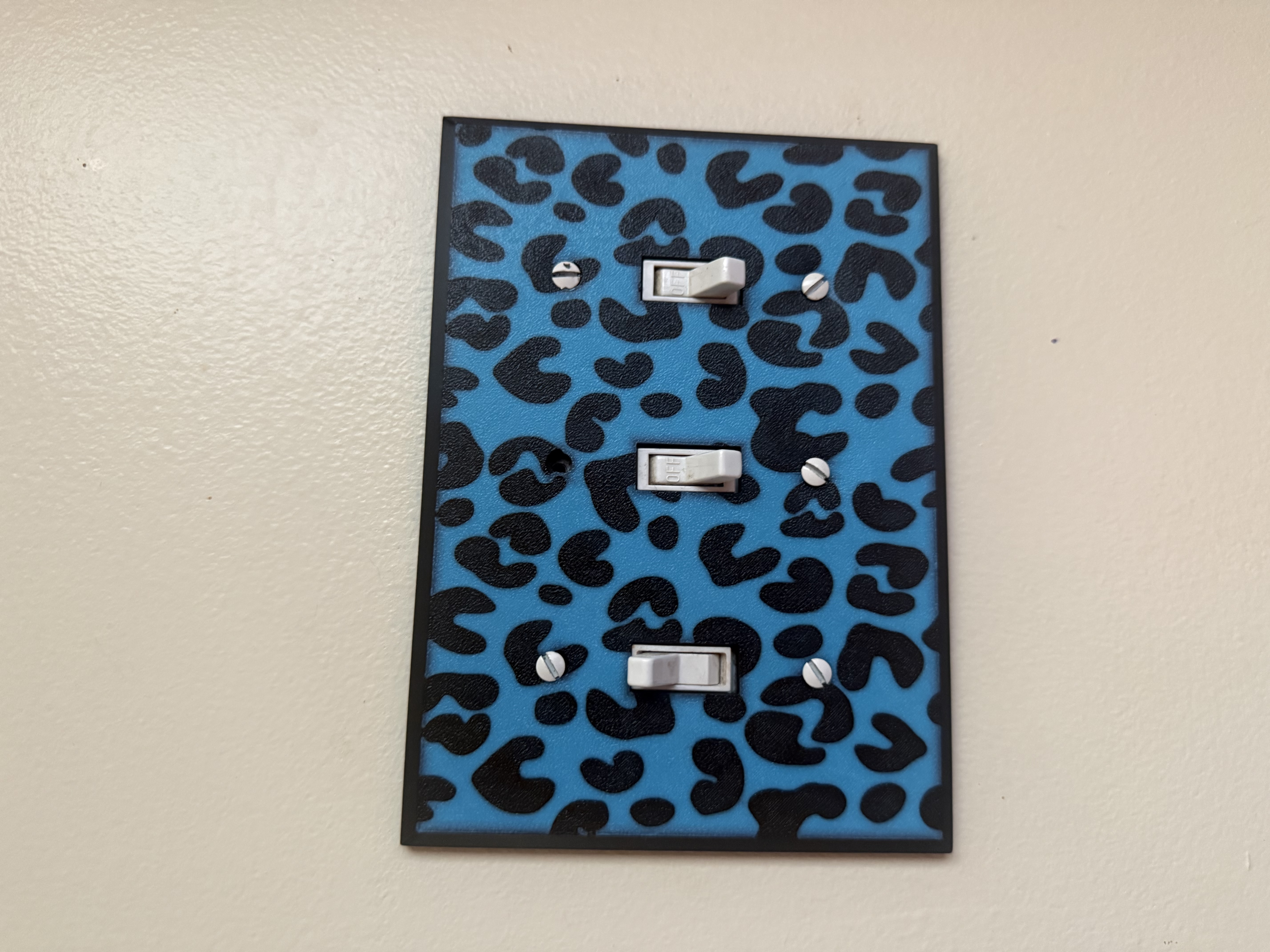 Miniatura 2 do modelo 3D Leopard Print Light Switch Covers Single & Double