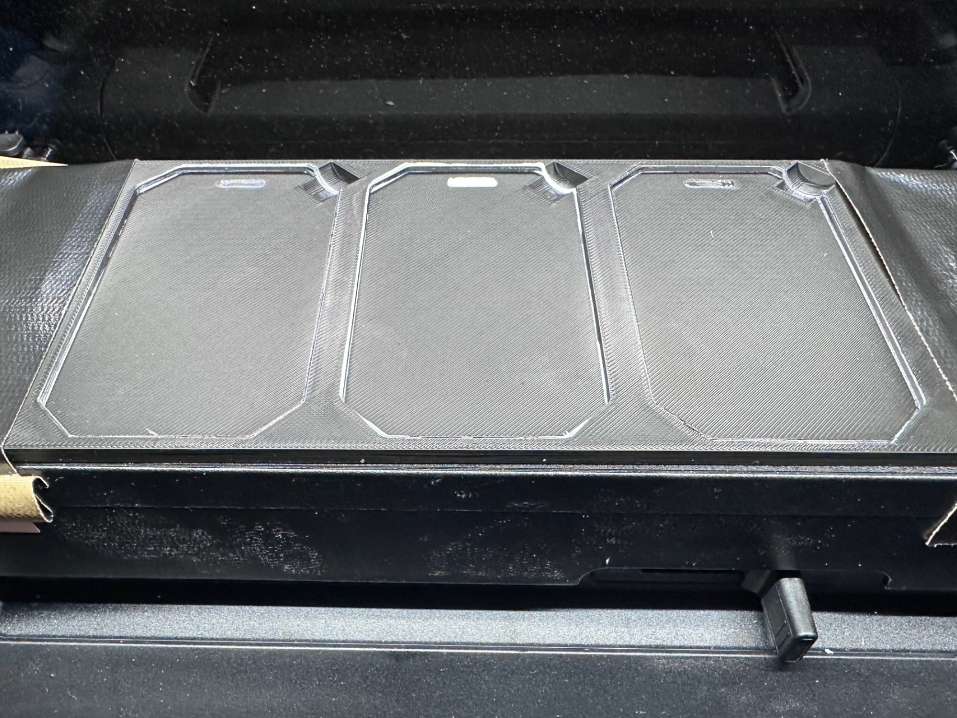 EufyMake E1 - Luggage Tab Blank Jig
