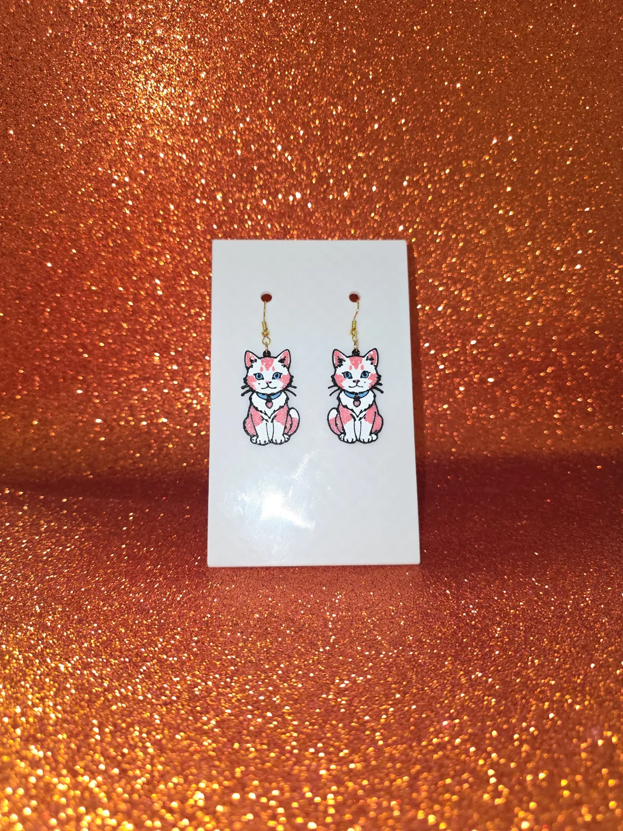 Wonderful kitten earrings view 2