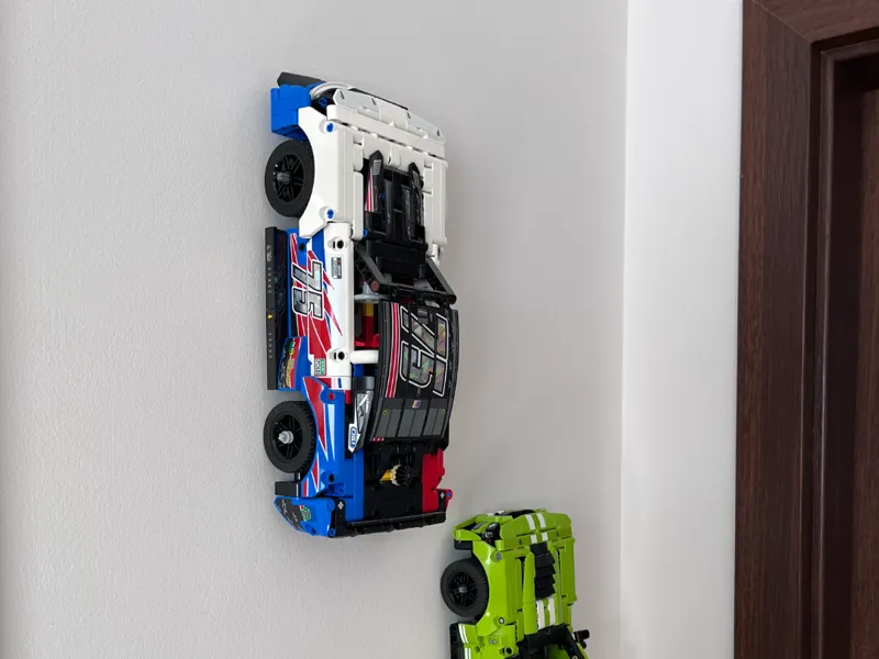 42153 Chevrolet Camaro ZL1 Nascar Wall Mount 
