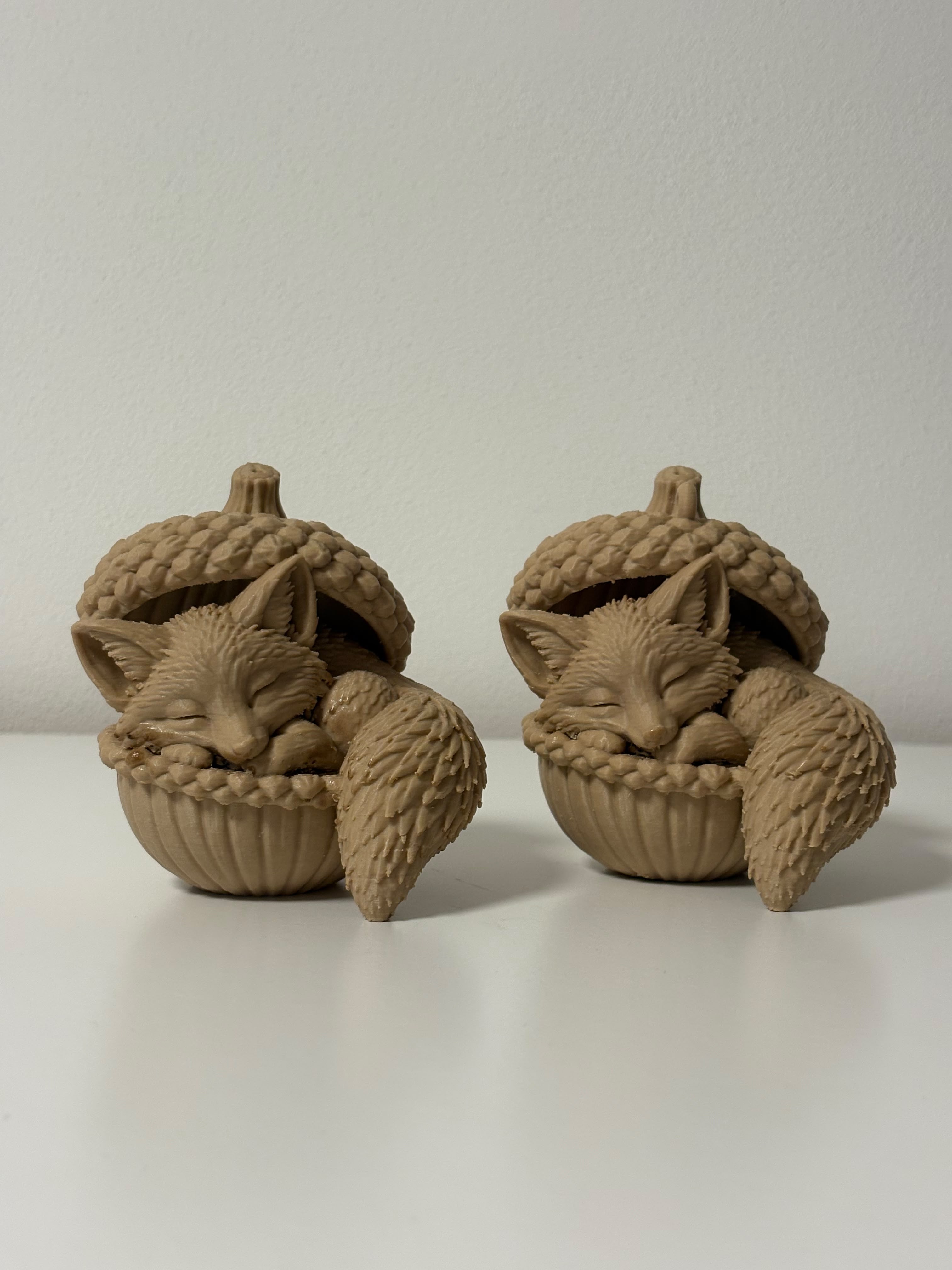 Sleeping Fox in an Acorn – Standing & Hanging Set - 1