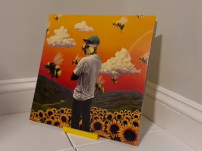 Simple Vinyl Display Stand V1