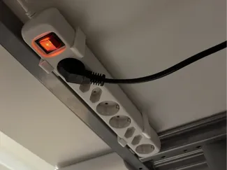 Halterung Mehrfachsteckdose