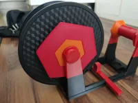 Adapter for spools with big hole