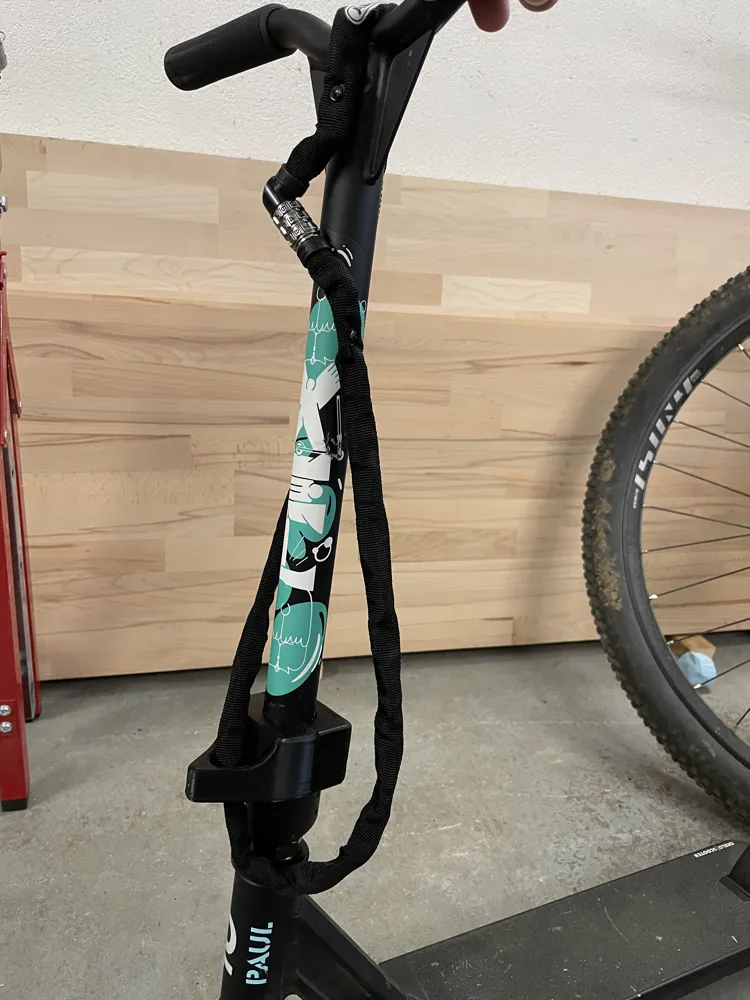 Loop Lock Side Mount Scooter Loop Lock Mount by Oz-PhotoMakerWorld: Download Free 3D Models