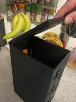Pouch Dispenser Lid