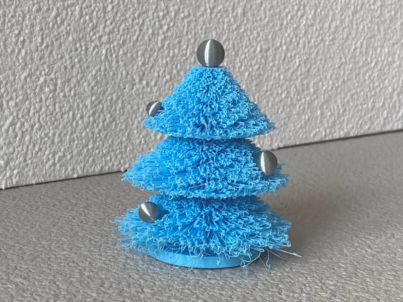 A Fluffy Winter Wonderland Christmas Tree