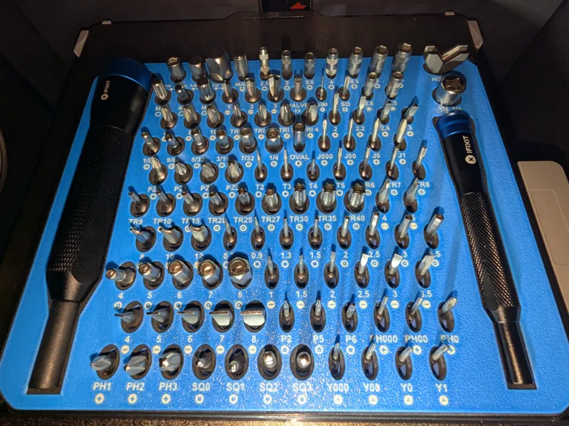 Ifixit Manta labels