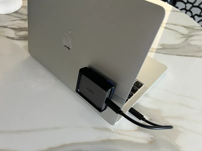 Crucial X9 PRO SSD Mount - Universal