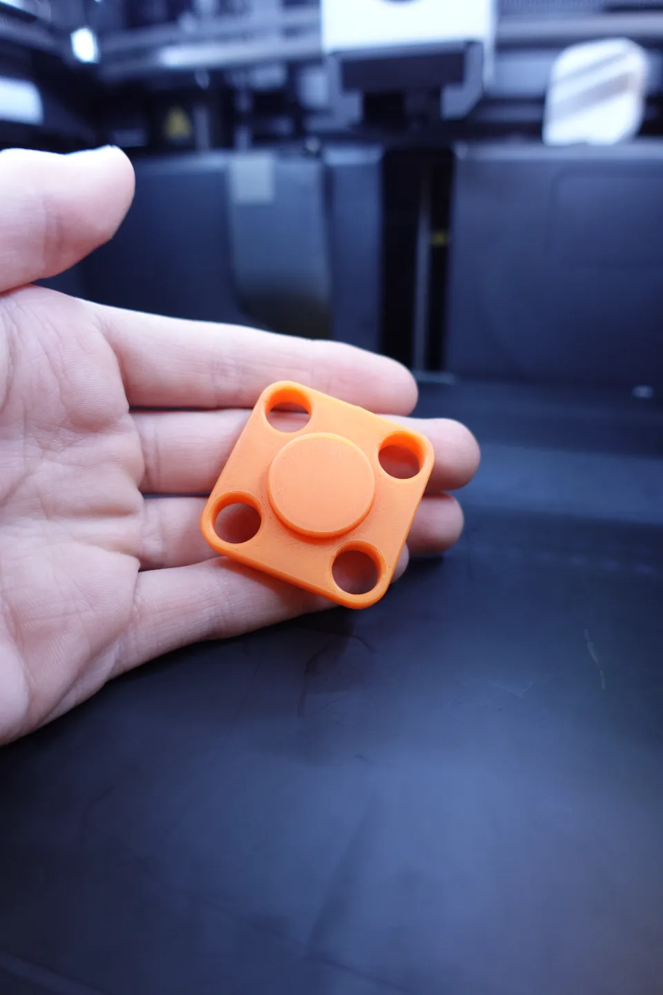 Fully 3d printable fidget spinner square by thom makerworld