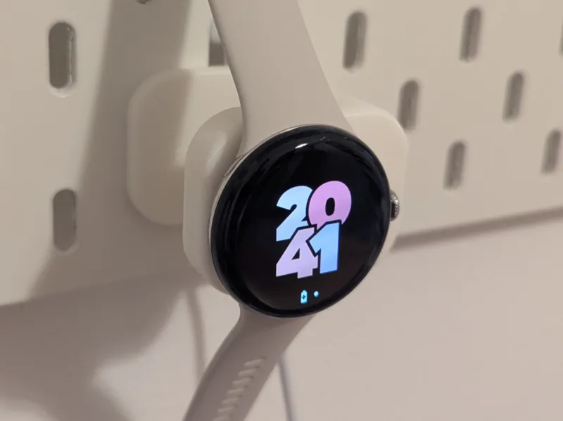 Google Pixel watch 3 mount for IKEA Skadis