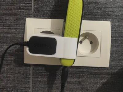 OneBlade charger holder
